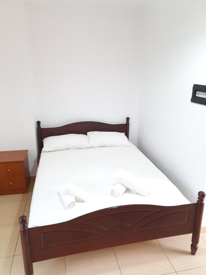 Soare Hotel Ksamil Exterior photo